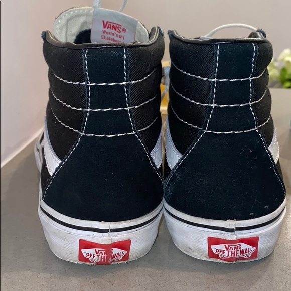 Vans - Picture 3 of 6